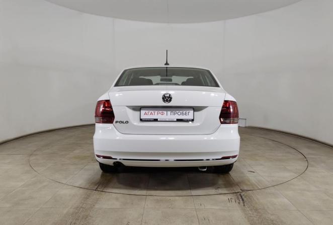 Volkswagen Polo V Рестайлинг с пробегом 2019 года, цена 1 305 000 рублей, 136000 км, седан, Автокод Объявления