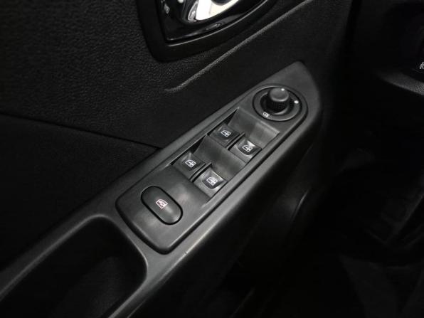 Renault Kaptur I с пробегом 2017 года, цена 1 280 000 рублей, 78942 км, внедорожник, Автокод Объявления
