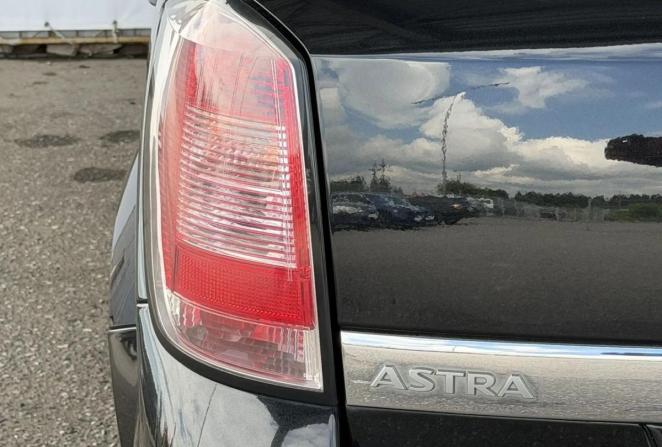 Opel Astra H Рестайлинг с пробегом 2014 года, цена 815 000 рублей, 95894 км, универсал, Автокод Объявления