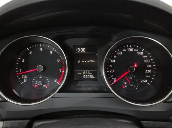 Volkswagen Jetta VI Рестайлинг с пробегом 2015 года, цена 1 230 000 рублей, 138055 км, седан, Автокод Объявления