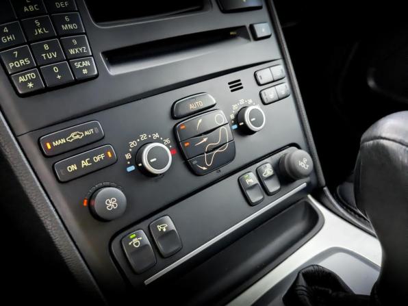 Volvo XC90 I Рестайлинг с пробегом 2013 года, цена 2 600 000 рублей, 111753 км, внедорожник, Автокод Объявления