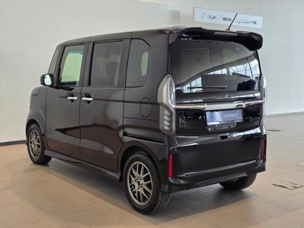 Honda N-BOX II с пробегом 2018 года, цена 1 147 000 рублей, 142356 км, минивэн, Автокод Объявления