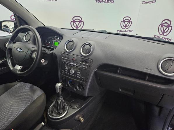 Ford Fusion I Рестайлинг с пробегом 2007 года, цена 388 000 рублей, 188086 км, хэтчбек, Автокод Объявления