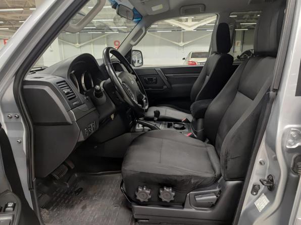 Mitsubishi Pajero IV Рестайлинг 1 с пробегом 2011 года, цена 1 950 000 рублей, 139375 км, внедорожник, Автокод Объявления