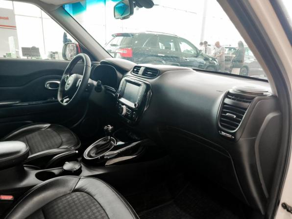 Kia Soul II Рестайлинг с пробегом 2016 года, цена 1 499 000 рублей, 146075 км, хэтчбек, Автокод Объявления