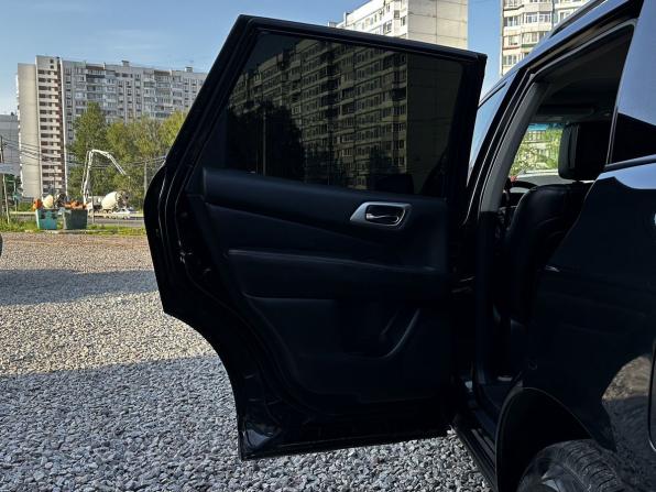 Nissan Pathfinder IV с пробегом 2015 года, цена 1 325 000 рублей, 228504 км, внедорожник, Автокод Объявления