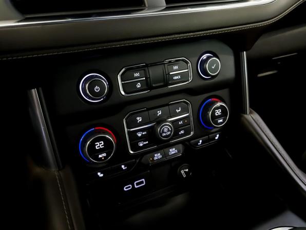 Chevrolet Tahoe V с пробегом 2022 года, цена 7 925 000 рублей, 80118 км, внедорожник, Автокод Объявления