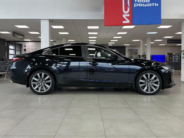 Mazda 6 III (GJ) Рестайлинг 2 с пробегом 2019 года, цена 2 355 000 рублей, 37500 км, седан, Автокод Объявления