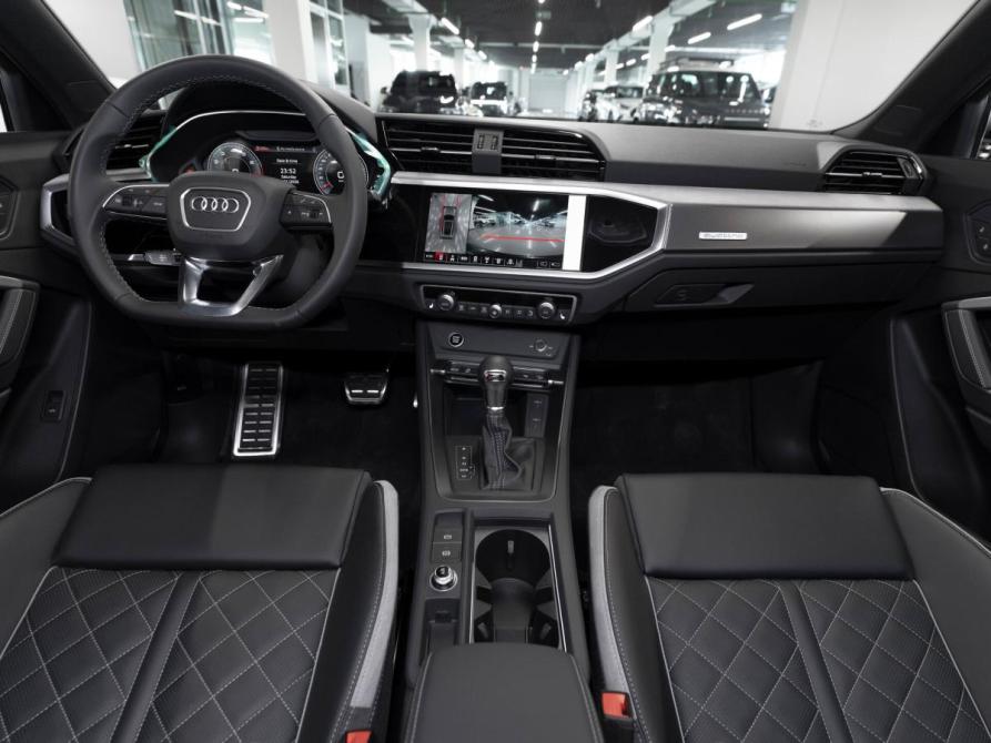 Audi Q3 II (F3) Москва  - изображение 8