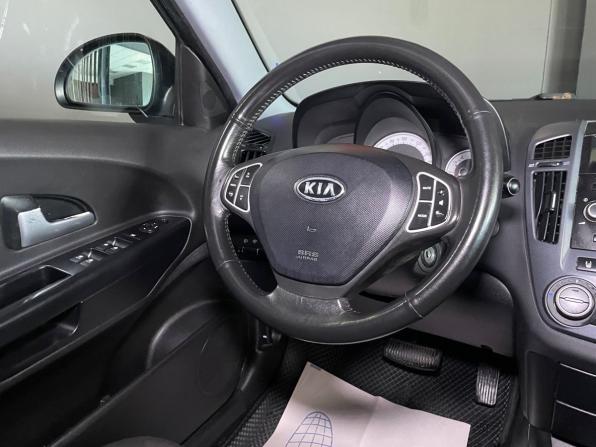 Kia Ceed I с пробегом 2009 года, цена 699 000 рублей, 239759 км, хэтчбек, Автокод Объявления