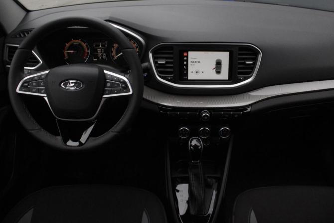 Lada (ВАЗ) Vesta I Рестайлинг (NG) с пробегом 2024 года, цена 1 290 000 рублей, 59876 км, седан, Автокод Объявления