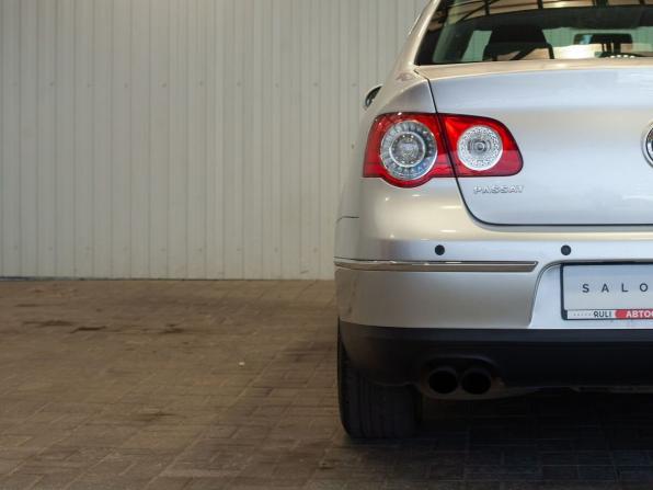 Volkswagen Passat B6 с пробегом 2010 года, цена 850 000 рублей, 203710 км, седан, Автокод Объявления