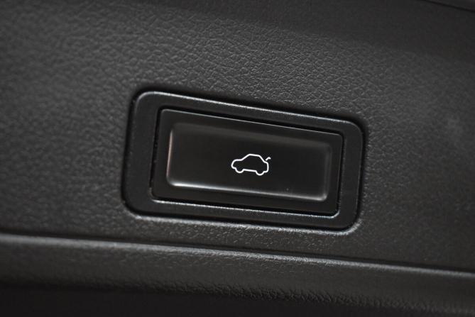 Chery Tiggo 8 Pro Max I с пробегом 2023 года, цена 2 200 000 рублей, 96240 км, внедорожник, Автокод Объявления