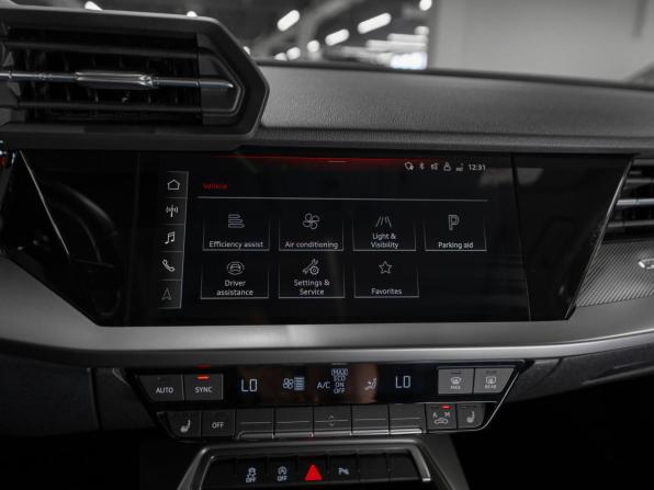 Audi A3 IV (8Y) Рестайлинг с пробегом 2022 года, цена 2 760 000 рублей, 48889 км, седан, Автокод Объявления