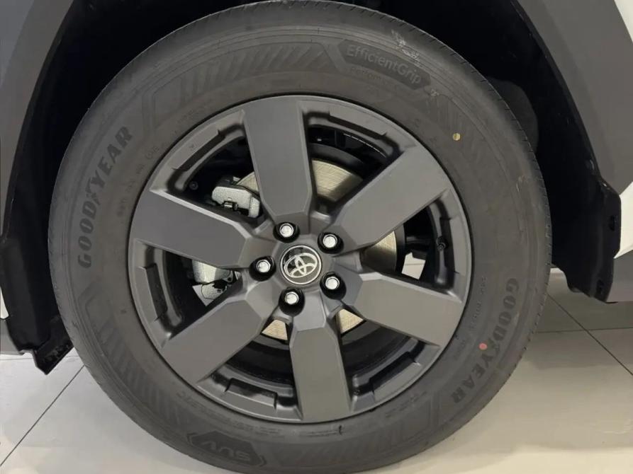 Toyota RAV4 VI (XA60) Омск  - изображение 8