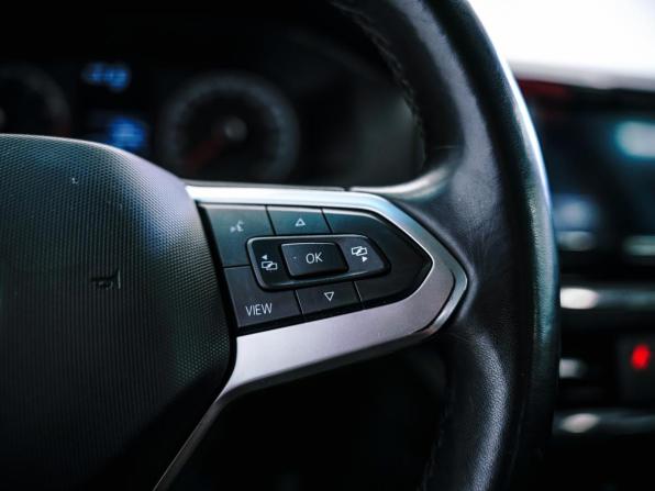 Volkswagen Polo VI с пробегом 2021 года, цена 1 500 000 рублей, 71773 км, лифтбек, Автокод Объявления