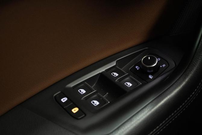 Volkswagen Touareg III с пробегом 2021 года, цена 4 899 000 рублей, 166964 км, внедорожник, Автокод Объявления