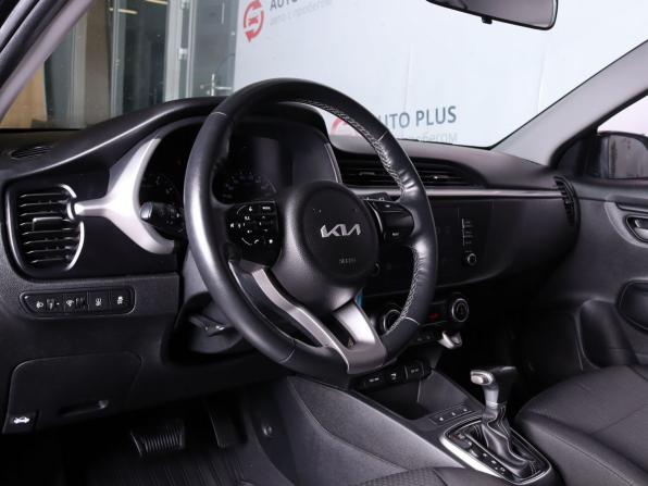 Kia Rio IV Рестайлинг с пробегом 2022 года, цена 1 545 000 рублей, 79267 км, хэтчбек, Автокод Объявления