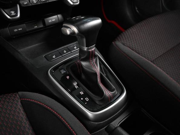 Kia Rio IV Рестайлинг с пробегом 2021 года, цена 1 399 000 рублей, 179467 км, седан, Автокод Объявления