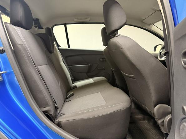 Renault Sandero II Рестайлинг с пробегом 2019 года, цена 1 250 000 рублей, 81436 км, хэтчбек, Автокод Объявления