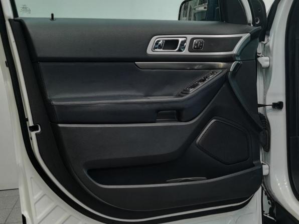 Ford Explorer V с пробегом 2013 года, цена 2 190 000 рублей, 144645 км, внедорожник, Автокод Объявления