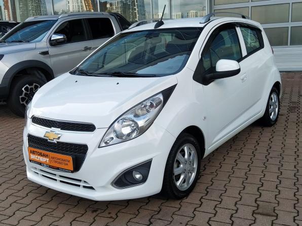Chevrolet Spark III (M300) Рестайлинг с пробегом 2022 года, цена 1 260 000 рублей, 16370 км, хэтчбек, Автокод Объявления