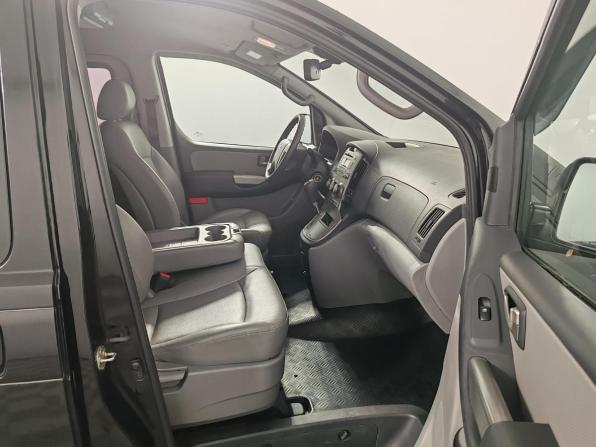 Hyundai Grand Starex I с пробегом 2014 года, цена 2 245 000 рублей, 149892 км, минивэн, Автокод Объявления