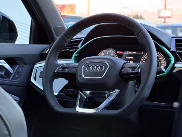Audi Q3 II (F3) с пробегом 2026 года, цена 3 890 000 рублей, 10 км, внедорожник, Автокод Объявления