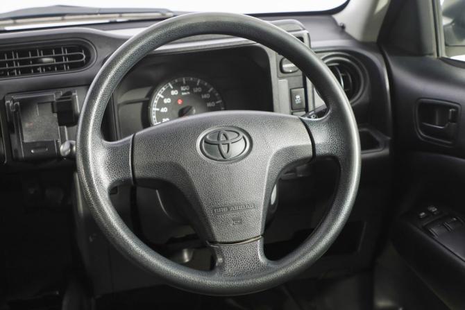 Toyota Probox I Рестайлинг с пробегом 2017 года, цена 1 249 000 рублей, 156000 км, универсал, Автокод Объявления