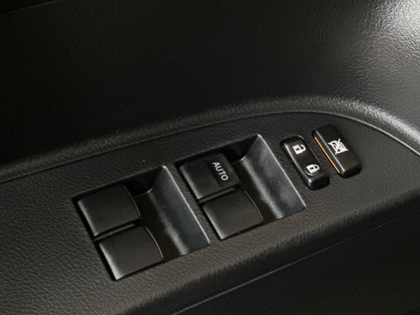 Toyota Highlander II (XU40) Рестайлинг с пробегом 2011 года, цена 1 690 000 рублей, 262152 км, внедорожник, Автокод Объявления