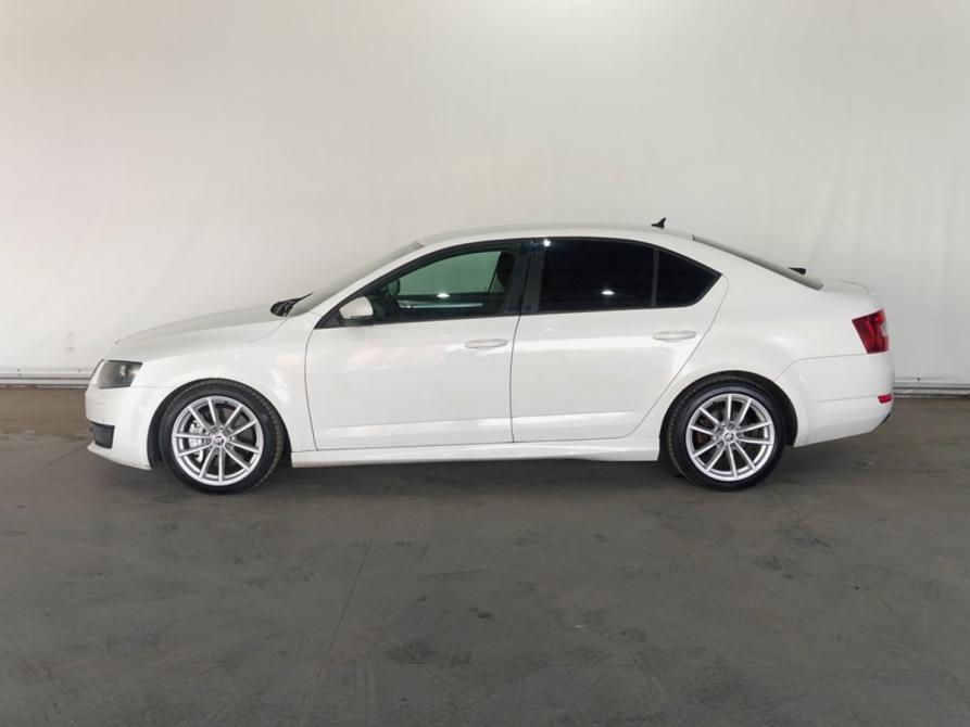 Skoda Octavia III (A7) Москва  - изображение 7