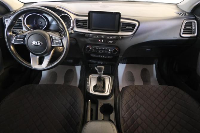 Kia Ceed III с пробегом 2018 года, цена 1 749 000 рублей, 60000 км, универсал, Автокод Объявления