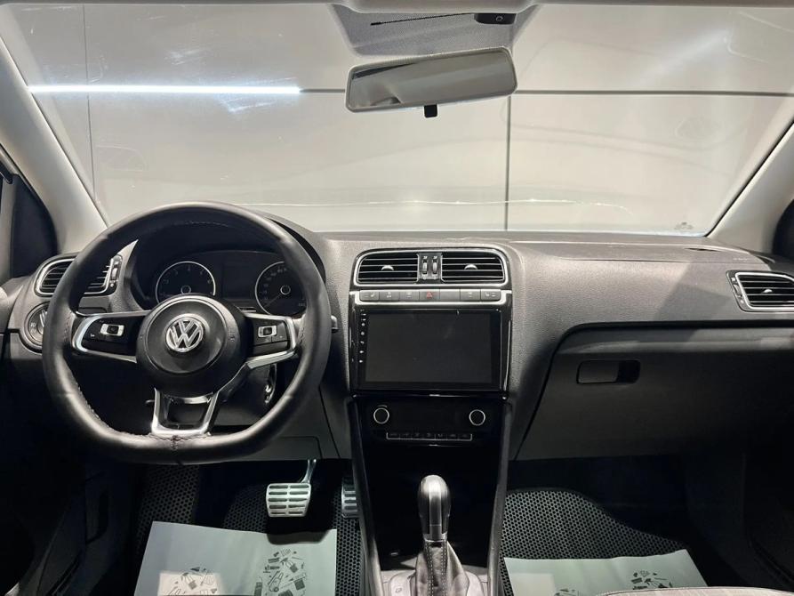 Volkswagen Polo V Рестайлинг Новосибирск  - изображение 11
