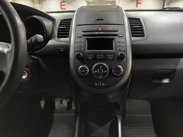 Kia Soul I Рестайлинг с пробегом 2013 года, цена 849 000 рублей, 192017 км, хэтчбек, Автокод Объявления