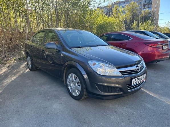 Opel Astra H Рестайлинг с пробегом 2012 года, цена 720 000 рублей, 86000 км, седан, Автокод Объявления