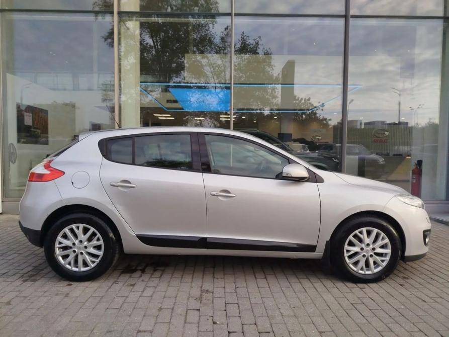 Renault Megane III Рестайлинг Москва  - изображение 9