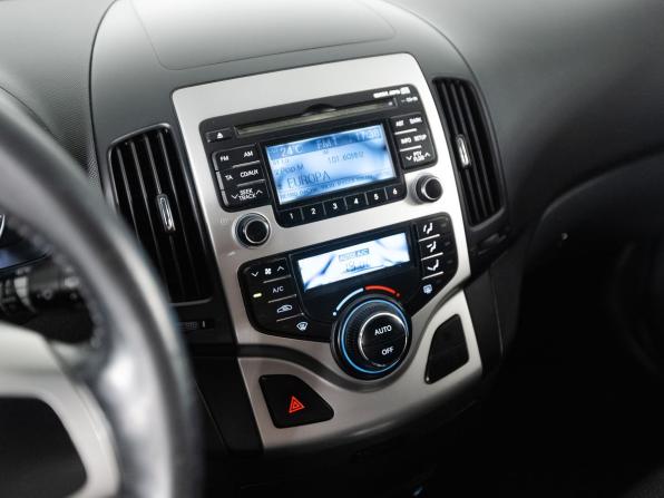 Hyundai i30 I Рестайлинг с пробегом 2011 года, цена 755 000 рублей, 235857 км, хэтчбек, Автокод Объявления