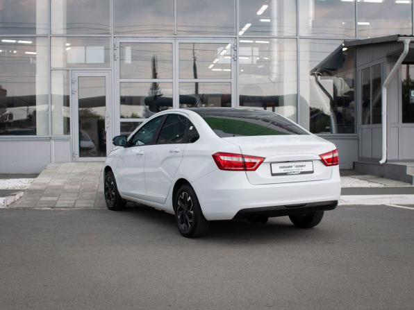 Lada (ВАЗ) Vesta I с пробегом 2022 года, цена 1 100 000 рублей, 41632 км, седан, Автокод Объявления