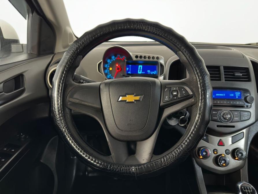 Chevrolet Aveo II Великий Новгород  - изображение 13