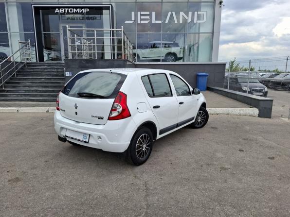 Renault Sandero I с пробегом 2011 года, цена 510 000 рублей, 100911 км, хэтчбек, Автокод Объявления