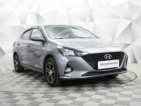 Hyundai Solaris II Рестайлинг с пробегом 2020 года, цена 1 544 000 рублей, 40000 км, седан, Автокод Объявления