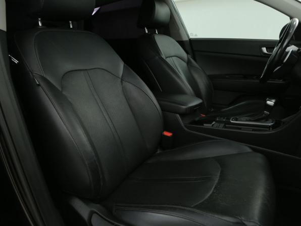 Kia Optima IV с пробегом 2018 года, цена 1 767 000 рублей, 159800 км, седан, Автокод Объявления