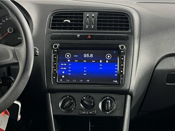 Volkswagen Polo V Рестайлинг с пробегом 2016 года, цена 1 079 000 рублей, 101414 км, седан, Автокод Объявления