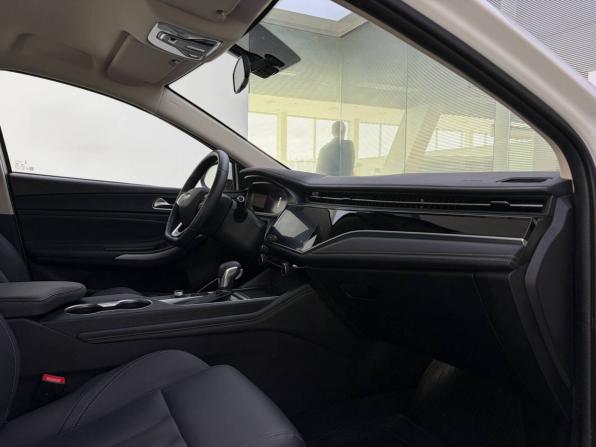 Omoda S5 с пробегом 2024 года, цена 1 629 000 рублей, 21648 км, седан, Автокод Объявления