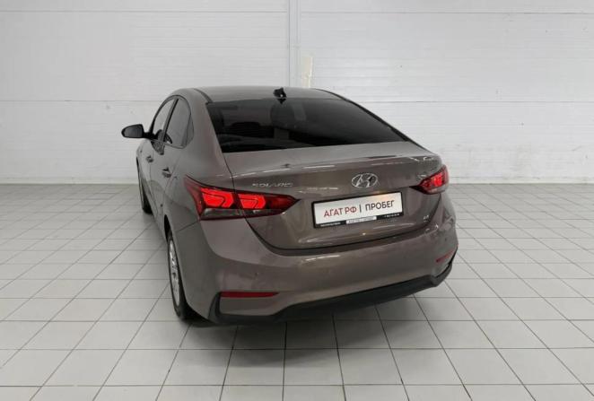 Hyundai Solaris II с пробегом 2018 года, цена 1 420 000 рублей, 87805 км, седан, Автокод Объявления