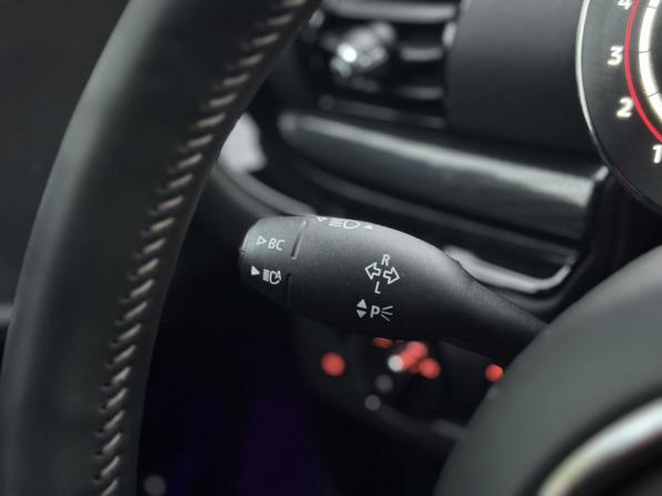 Mini Clubman II Рестайлинг с пробегом 2022 года, цена 3 790 000 рублей, 63302 км, универсал, Автокод Объявления