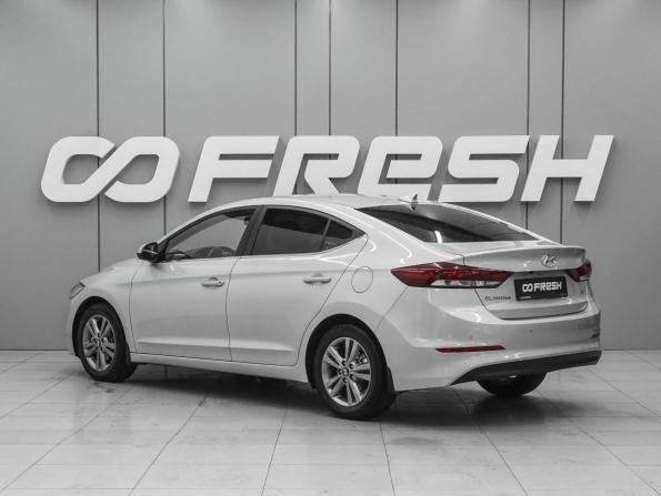 Hyundai Elantra VI (AD) с пробегом 2018 года, цена 1 660 000 рублей, 92571 км, седан, Автокод Объявления