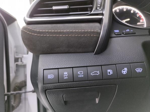 Toyota Camry VIII (XV70) с пробегом 2018 года, цена 2 150 000 рублей, 244911 км, седан, Автокод Объявления