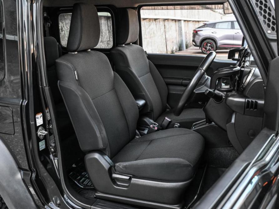 Suzuki Jimny IV Новороссийск  - изображение 10