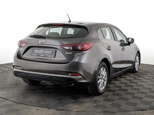 Mazda 3 III (BM) Рестайлинг с пробегом 2017 года, цена 1 800 000 рублей, 136614 км, хэтчбек, Автокод Объявления